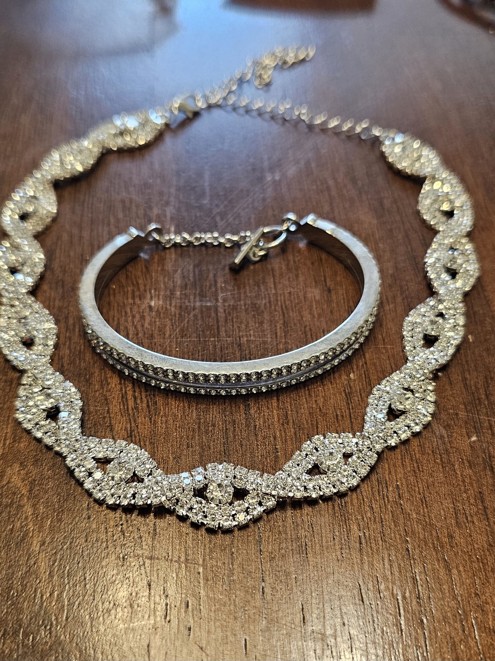 Silver Crystal Necklace and Bracelet Set - Elegant Women's Jewelry